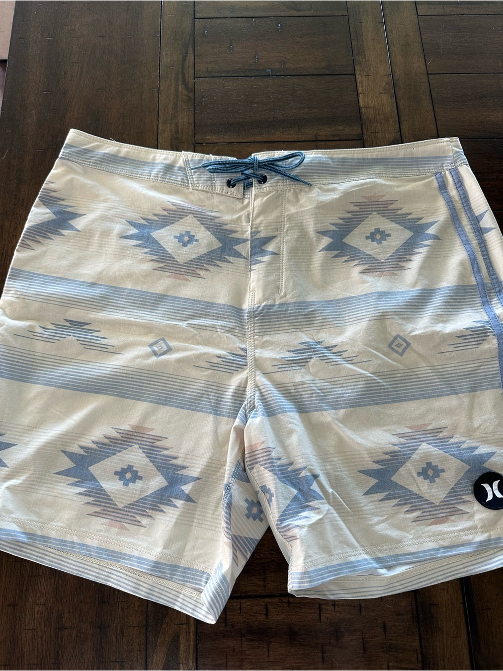 Hurley Men's Light Blue Aztec Swim Trunks - Size 36
